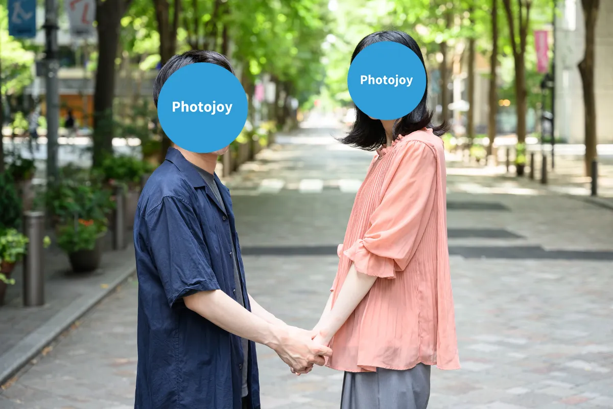 マッチングアプリのプロフィール写真をプロに変更して結婚したカップルの成婚フォト2